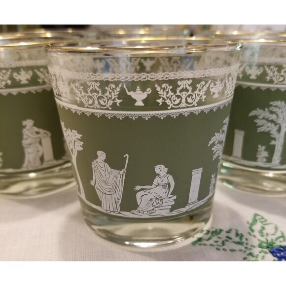 Vintage Jeannette Glass Green Hellenic Grecian Motif small glasses - Picture 6 of 11